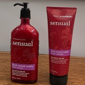 Bath & Body Works Sensual Black Currant Vanilla Set - Red